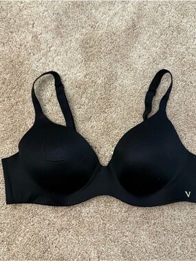 Victoria’s Secret Lightly Lined Full Coverage Bra